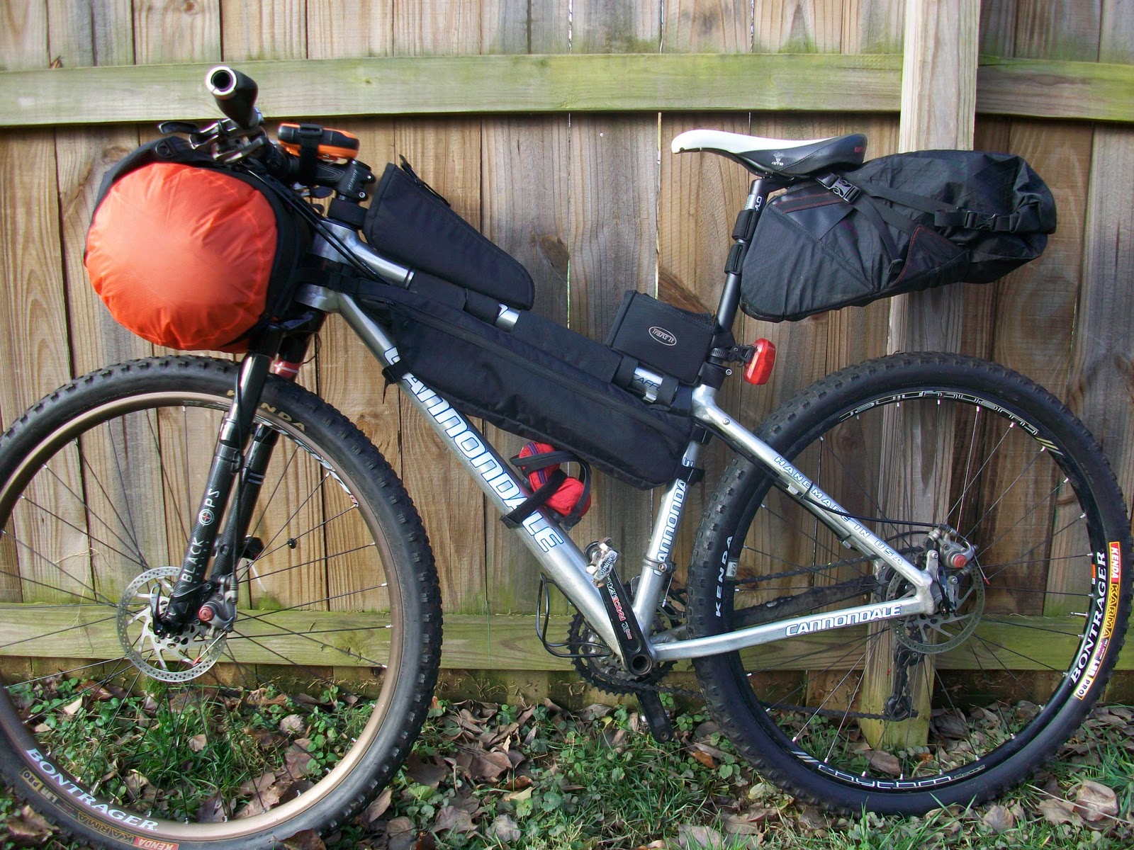 touring bike bags